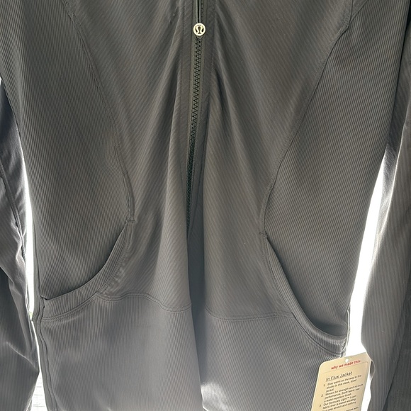 Lululemon In Flux Jacket - Picture 6 of 8